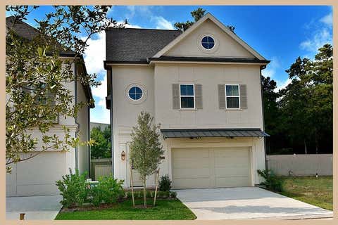Photo of 215 Willow Street, Shenandoah, TX 77384 (MLS # 95718001)