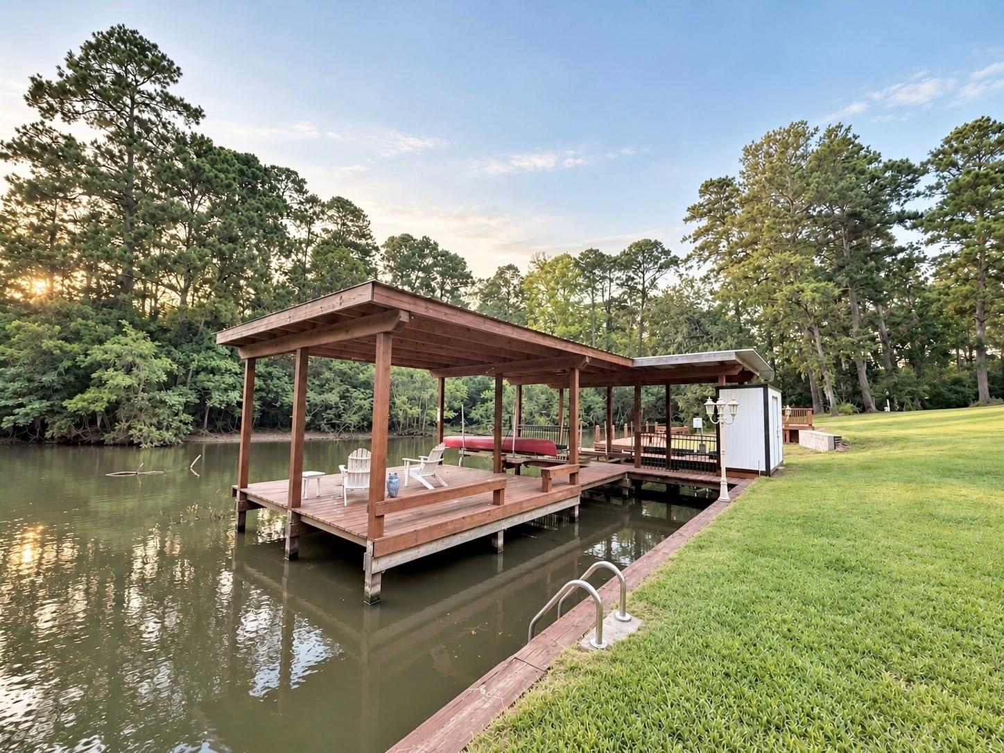 81 N Holly Glen Drive