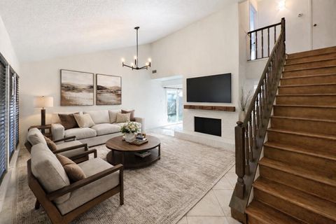 Photo of 3230 Beaver Glen Drive, Houston, TX 77339 (MLS # 46370932)