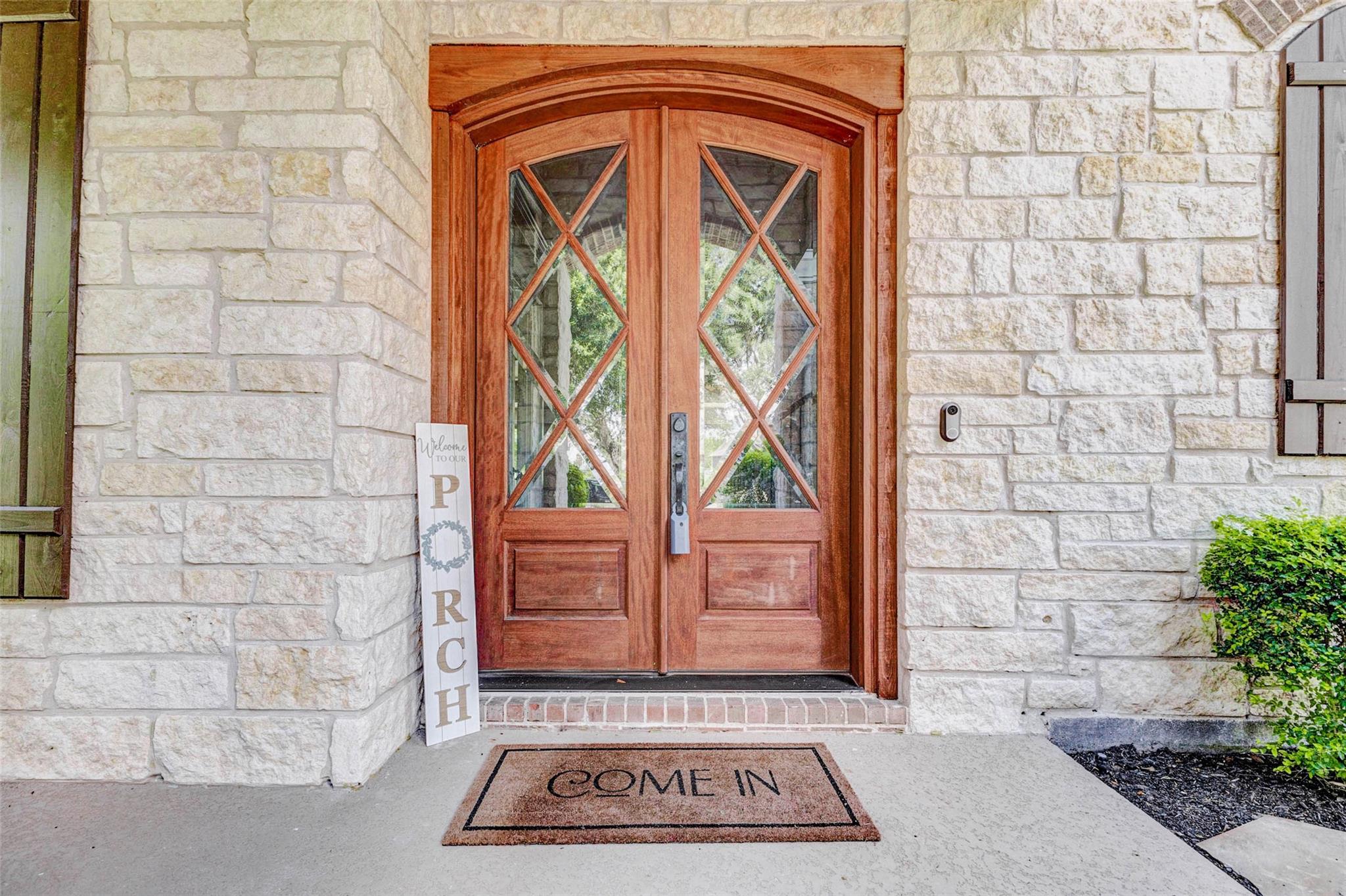 5323 Lake Hill Farm Way