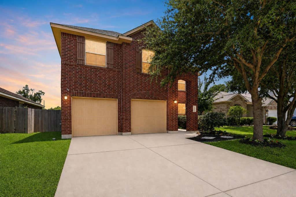 Photo of 22023 Castle Hawk Trail, Richmond, TX 77407 (MLS # 97684472)