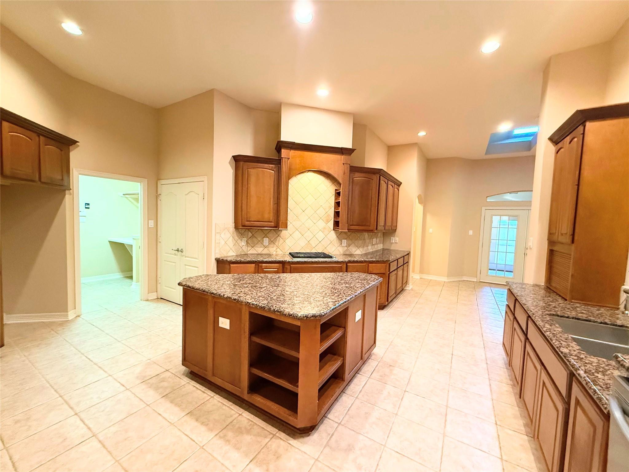 10327 Earlington Manor Drive