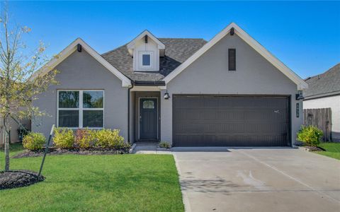 Photo of 4930 Natchez Trace, Fresno, TX 77545 (MLS # 81337699)