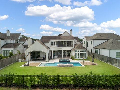 Photo of 6806 E Warwick Lake Lane, Spring, TX 77389 (MLS # 72541893)