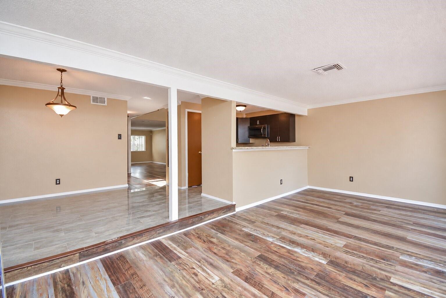 6168 W Airport Boulevard 16