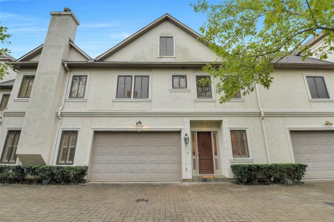 Photo of 2121 Potomac Drive #B, Houston, TX 77057 (MLS # 32320413)
