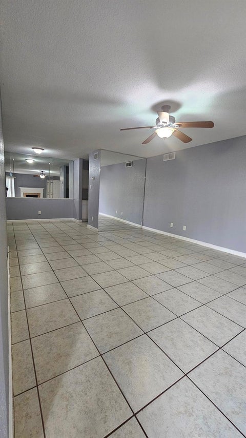 Photo of 9700 Leawood Boulevard #1111, Houston, TX 77099 (MLS # 4299378)