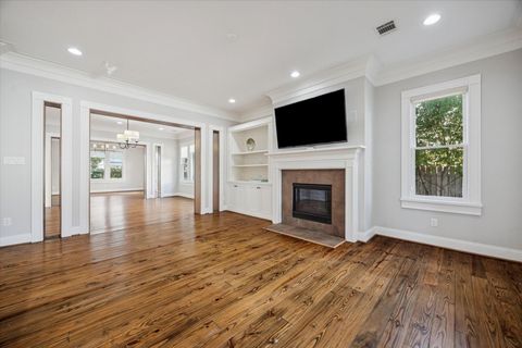 Tiny photo for 1226 Heights Boulevard, Houston, TX 77008 (MLS # 49566384)