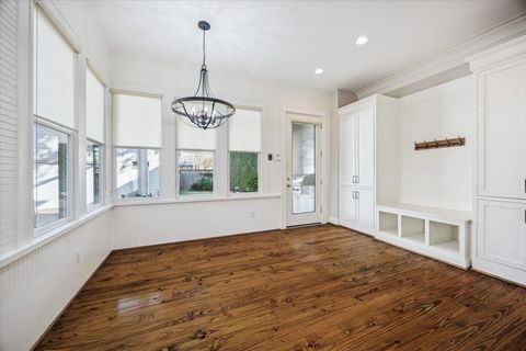 Tiny photo for 1226 Heights Boulevard, Houston, TX 77008 (MLS # 49566384)