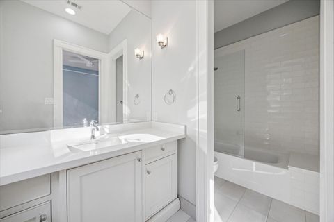 Tiny photo for 1226 Heights Boulevard, Houston, TX 77008 (MLS # 49566384)