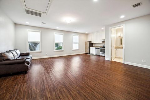 Tiny photo for 1226 Heights Boulevard, Houston, TX 77008 (MLS # 49566384)