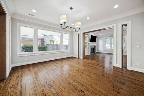 Tiny photo for 1226 Heights Boulevard, Houston, TX 77008 (MLS # 49566384)