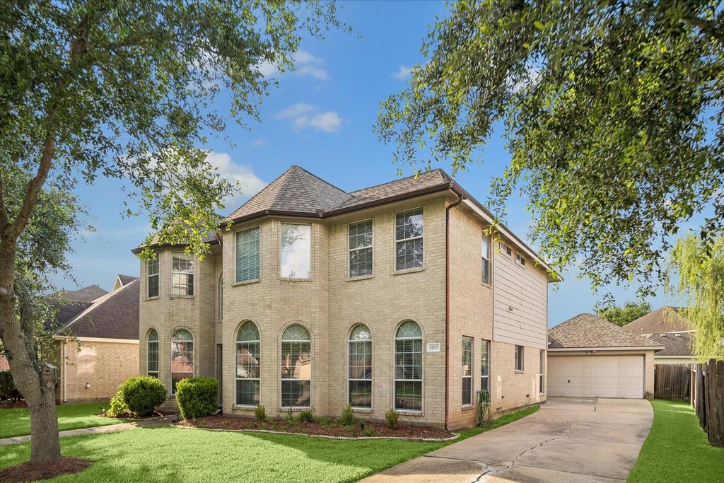 Photo of 21702 Cozy Hollow Lane, Richmond, TX 77469 (MLS # 7422732)