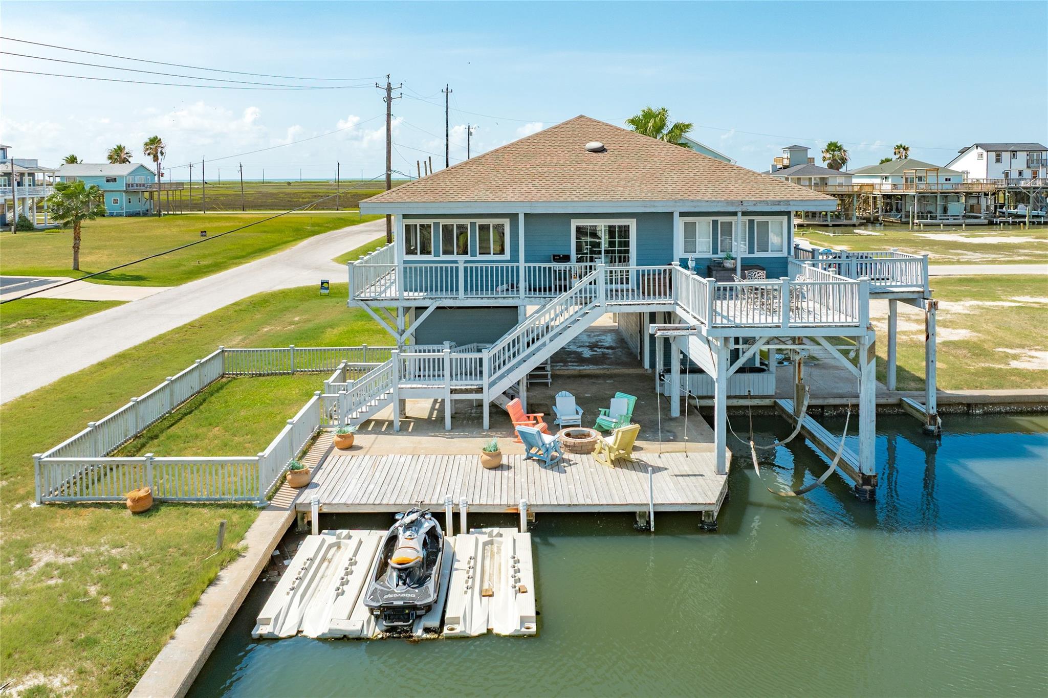 202 Schooner Drive