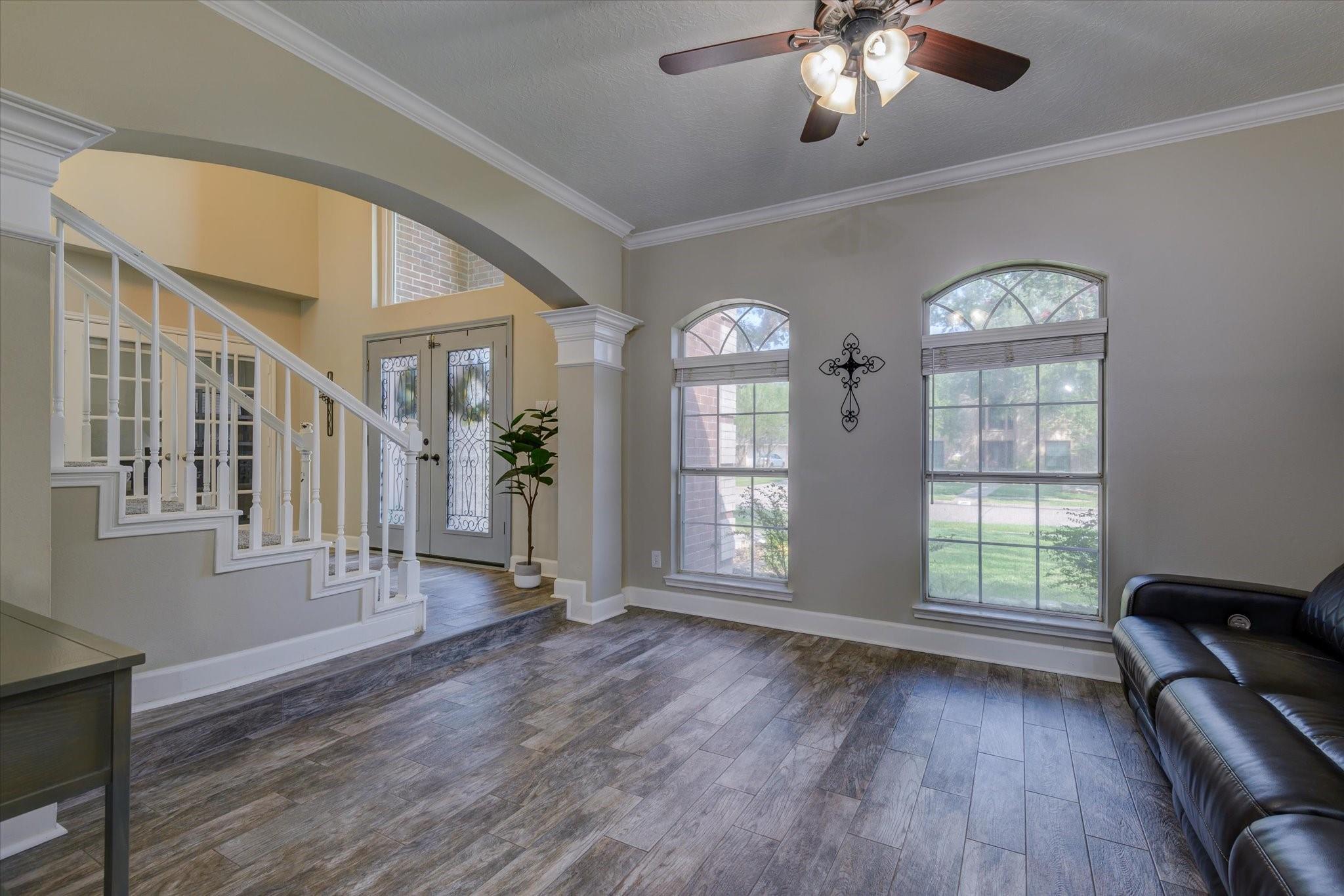 2402 Sarasota Drive
