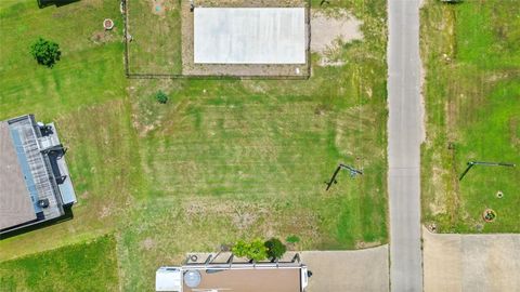 Photo of 904 Salt Cedar Lane, Port Bolivar, TX 77650 (MLS # 14191544)