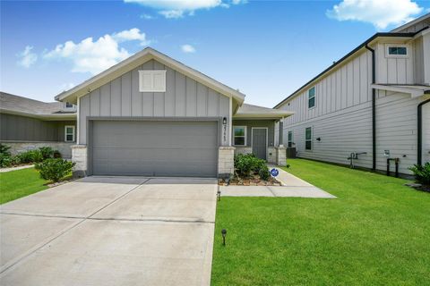 Photo of 23663 Cranberry Grader Ln Ln, Hockley, TX 77447 (MLS # 51434262)