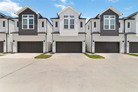 Photo of 3444 Bolin Road, Houston, TX 77092 (MLS # 10930455)