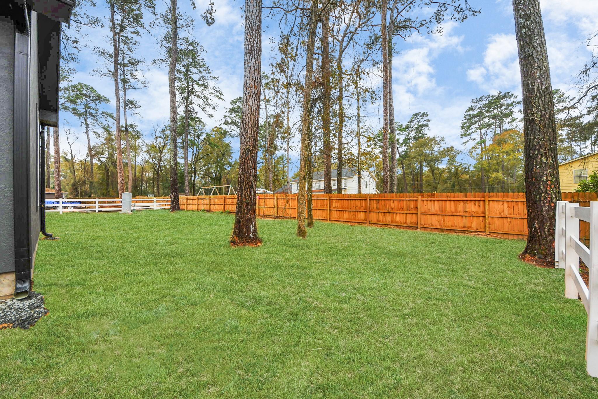 23855 Creekwood Drive