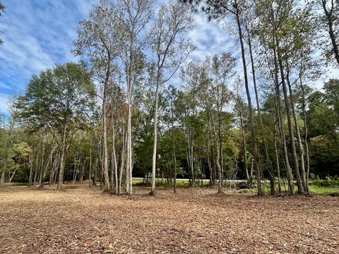 10690 Waukegan Road Conroe TX 77306