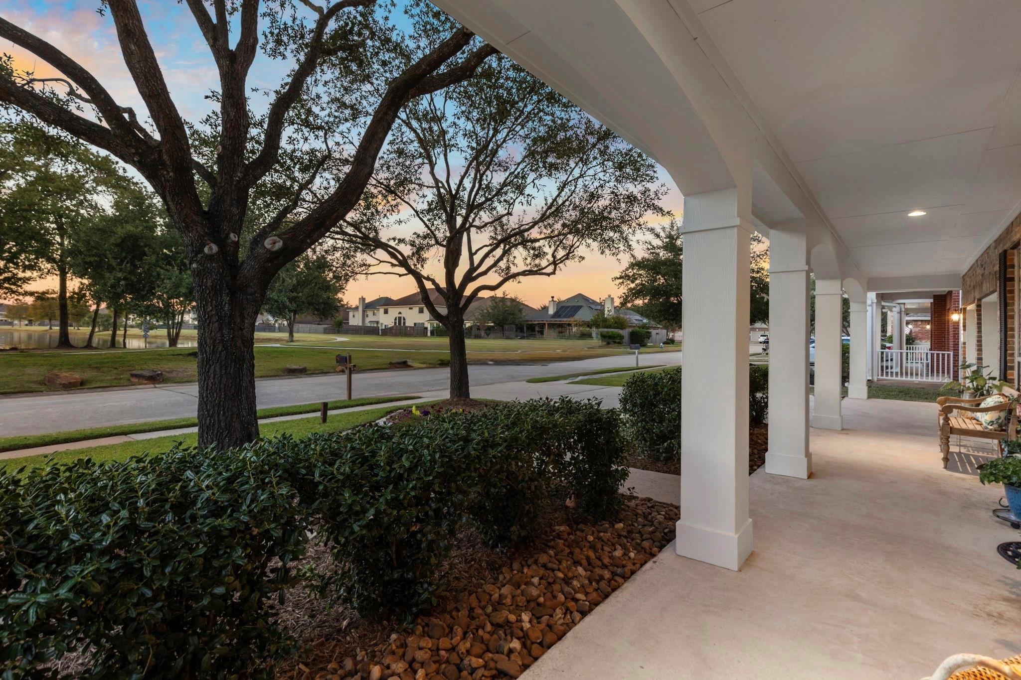 8223 Palmetta Spring Drive