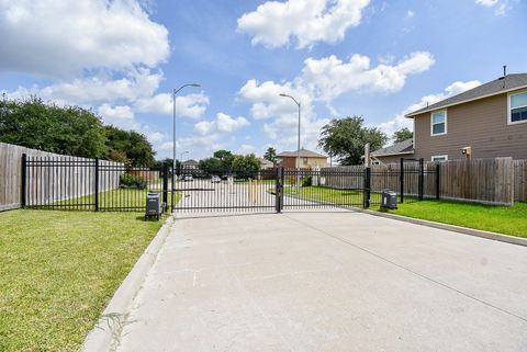 Photo of 12214 Heather Flower Lane, Houston, TX 77014 (MLS # 27672108) Photo of 12214 Heather Flower Lane, Houston, TX 77014 (MLS # 27672108)