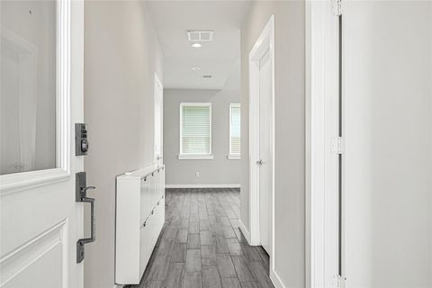 Tiny photo for 9431 Jutland Road, Houston, TX 77033 (MLS # 73576544)