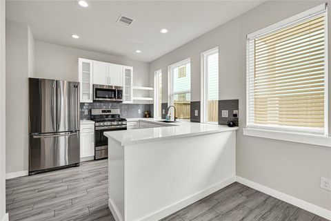 Tiny photo for 9431 Jutland Road, Houston, TX 77033 (MLS # 73576544)