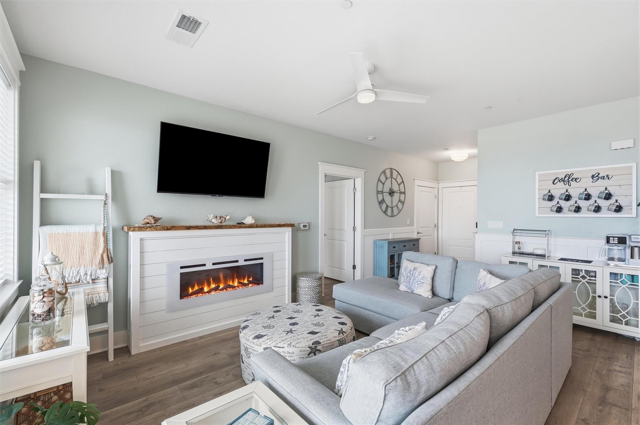 4111 Pointe West Drive 202