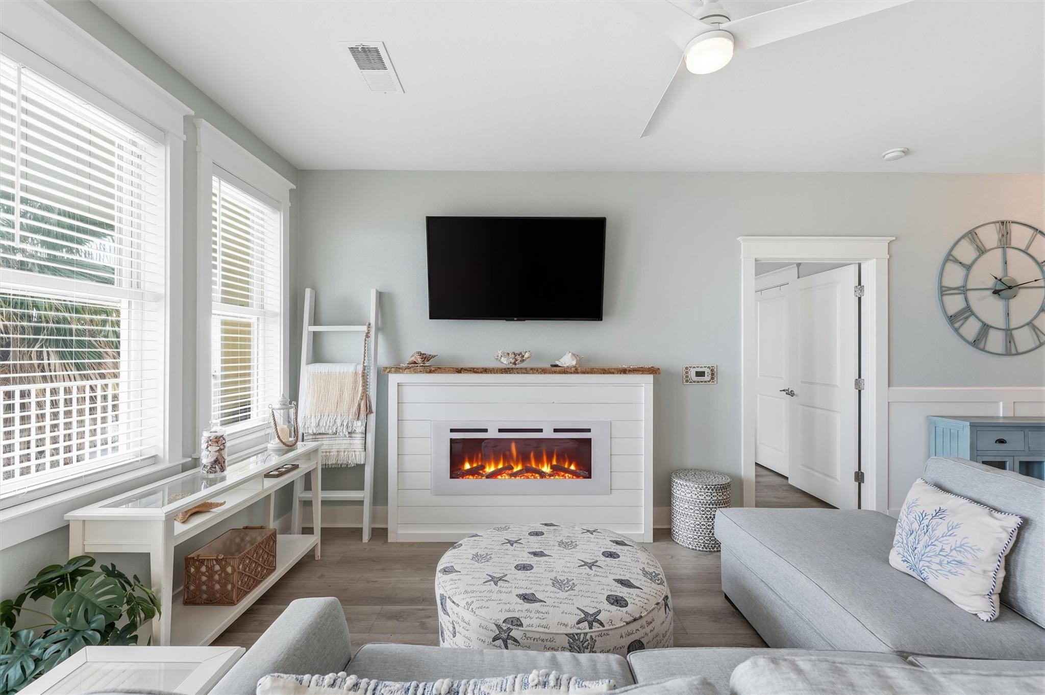 4111 Pointe West Drive 202