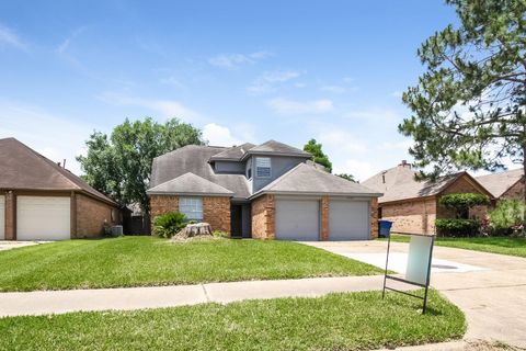 Photo of 14530 County Cress Drive, Houston, TX 77047 (MLS # 66985033)
