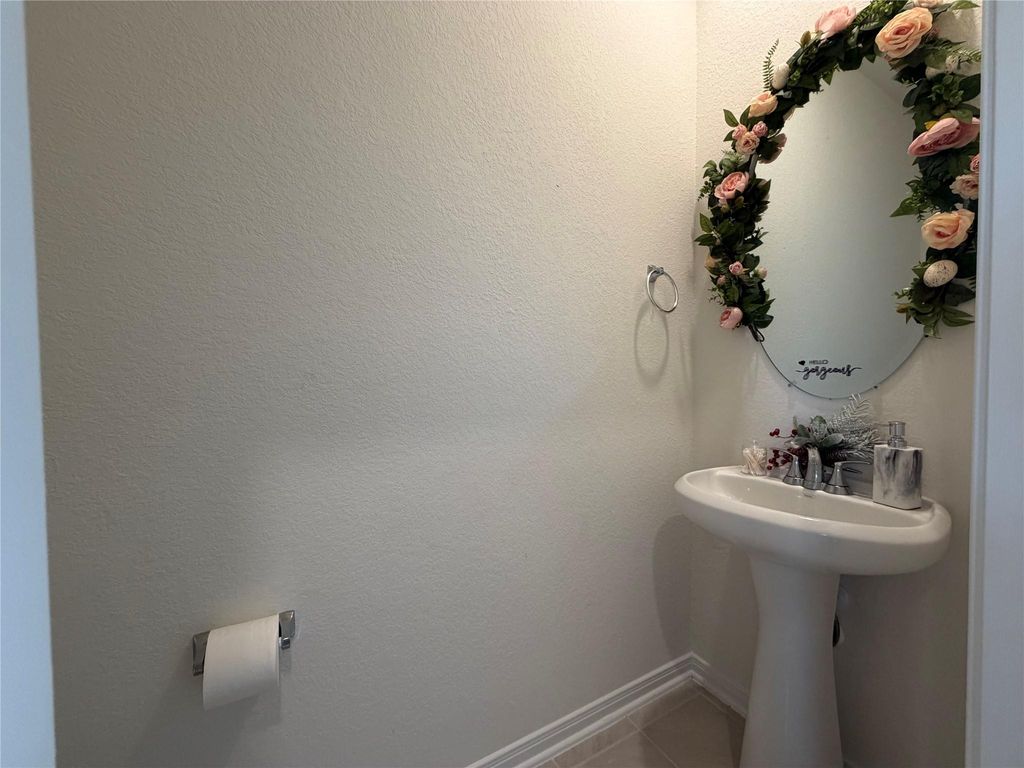 Photo of 25231 Benroe Street, Katy, TX 77493 (MLS # 28841727)