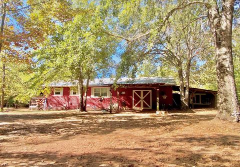 Photo of 260 An County Road 1261, Elkhart, TX 75839 (MLS # 15156310) Photo of 260 An County Road 1261, Elkhart, TX 75839 (MLS # 15156310)