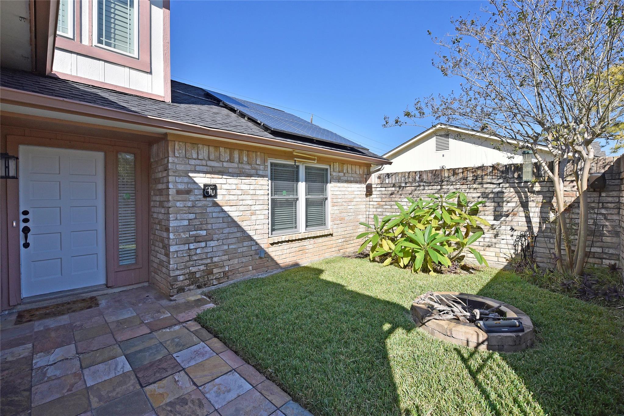 2730 Colony Drive