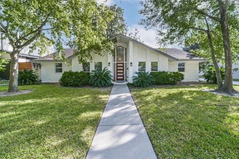 Photo of 5731 Grape Street, Houston, TX 77096 (MLS # 65407623)