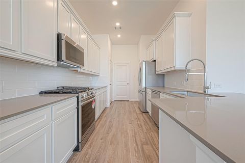 Tiny photo for 5554 Amber Brook Lane, Fulshear, TX 77441 (MLS # 36254147)