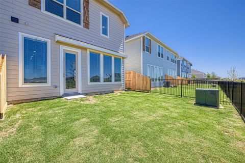 Tiny photo for 5554 Amber Brook Lane, Fulshear, TX 77441 (MLS # 36254147)