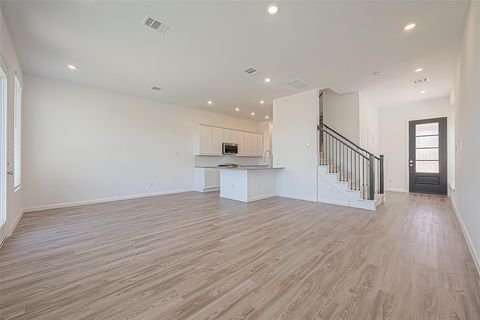 Tiny photo for 5554 Amber Brook Lane, Fulshear, TX 77441 (MLS # 36254147)