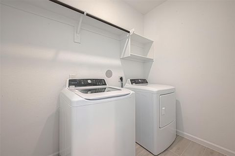 Tiny photo for 5554 Amber Brook Lane, Fulshear, TX 77441 (MLS # 36254147)