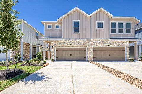 Photo of 5554 Amber Brook Lane, Fulshear, TX 77441 (MLS # 36254147)
