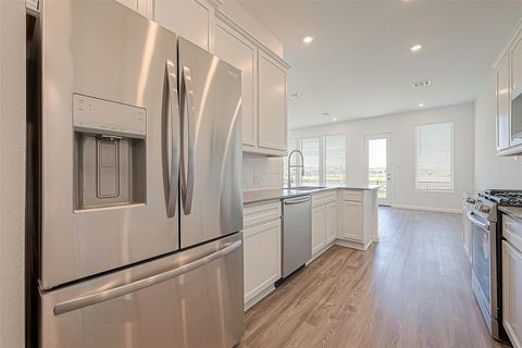 Tiny photo for 5554 Amber Brook Lane, Fulshear, TX 77441 (MLS # 36254147)