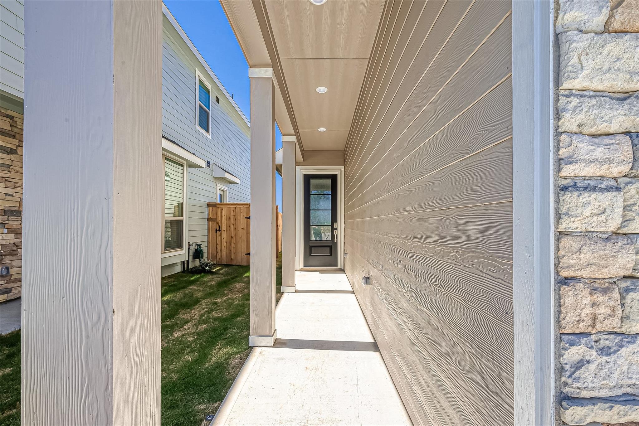 5554 Amber Brook Lane