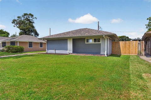 Tiny photo for 6855 Richwood Road, Houston, TX 77087 (MLS # 24890821)
