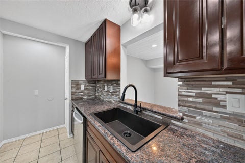 Tiny photo for 6855 Richwood Road, Houston, TX 77087 (MLS # 24890821)