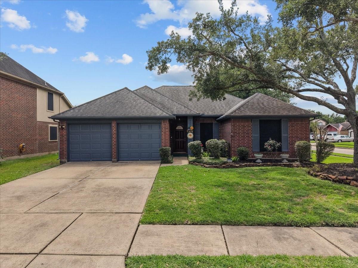4402 Ireland Lane