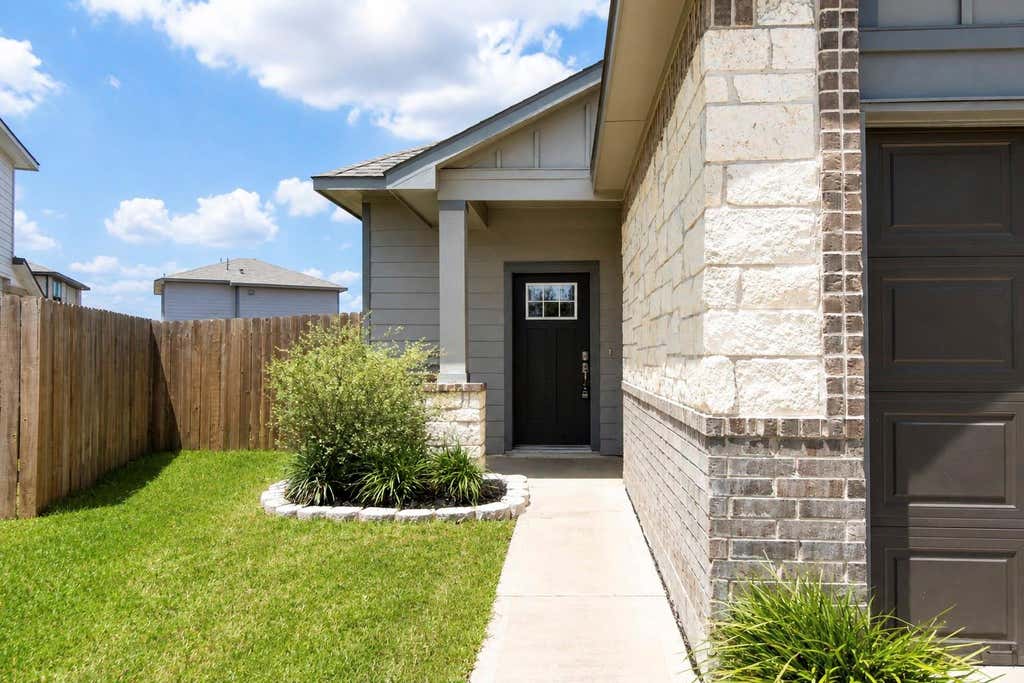 Photo of 14706 Pinion Court, Conroe, TX 77302 (MLS # 25641266)