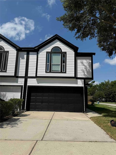 Photo of 16555 Pentonshire Lane, Houston, TX 77090 (MLS # 92526613)