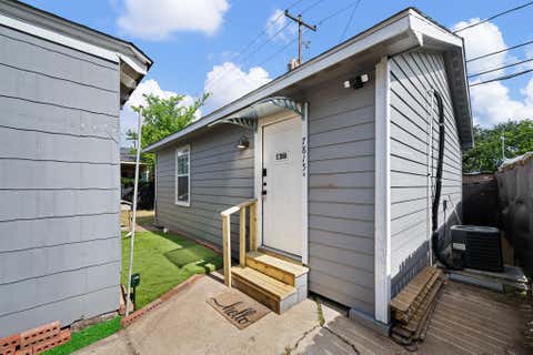 Photo of 7815 Harding Street #B, Houston, TX 77012 (MLS # 30725531)