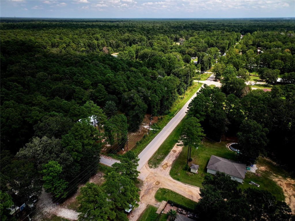 Photo of 25609 Northampton, New Caney, TX 77357 (MLS # 6309634)