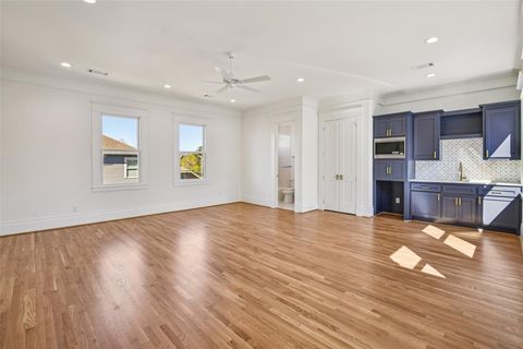 Tiny photo for 1119 E 7th 1/2 Street, Houston, TX 77009 (MLS # 65855810)